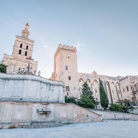 Place Du Palais Des Papes 3 Chambres Parking Climatisation 3 Salles De Bain Avignon Exterior photo